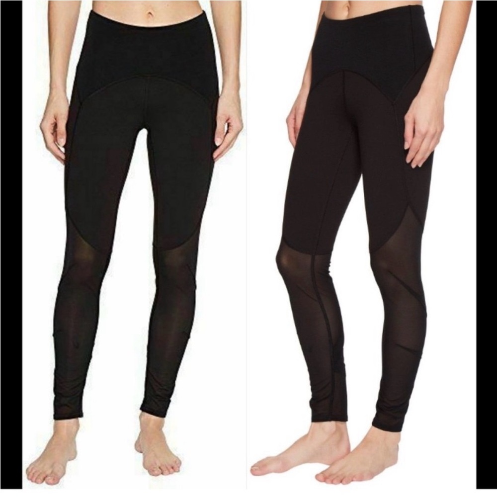 The North Face Black Mesh Flashdry Leggings